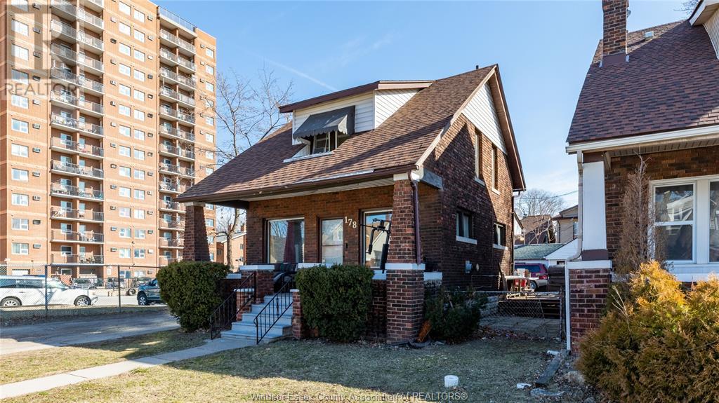 Listing 23004647 - Large Photo # 3