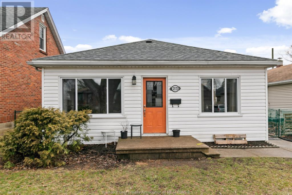 2572 Tourangeau ROAD, Windsor