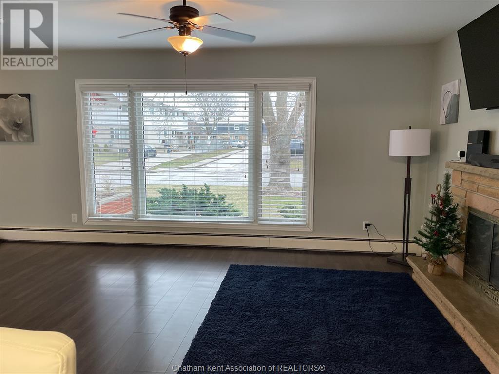 Listing 23004734 - Large Photo # 11