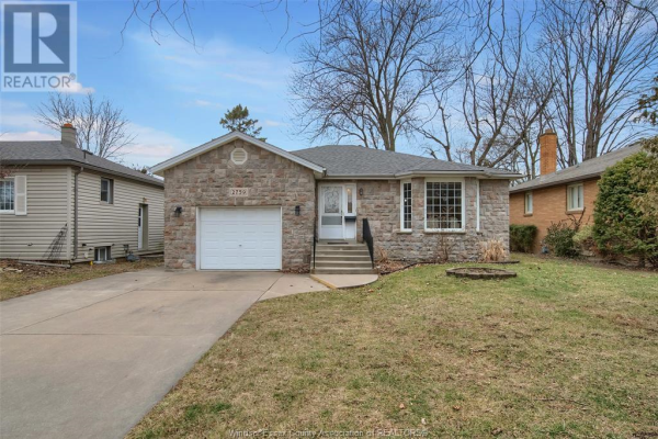 2759 McKay AVENUE, Windsor