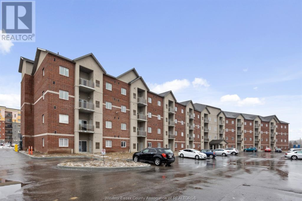 1888 WESTVIEW PARK BOULEVARD Unit# 215, LaSalle