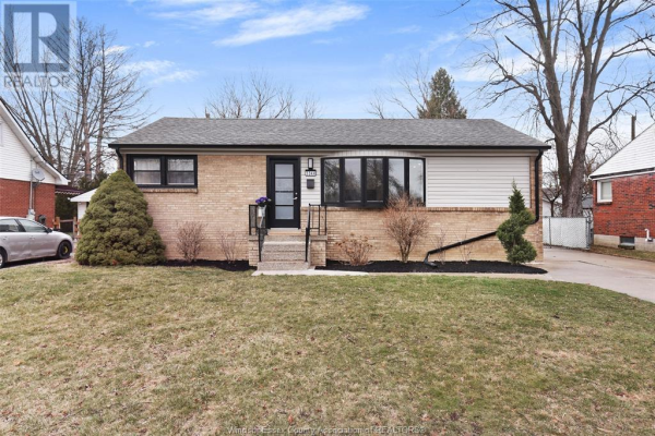 3344 WOODLAND, Windsor