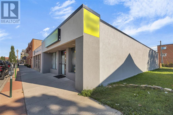 625 ERIE STREET East, Windsor