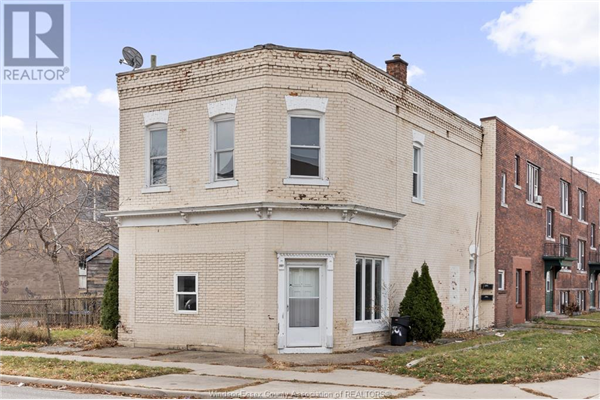 701 Marentette AVENUE, Windsor
