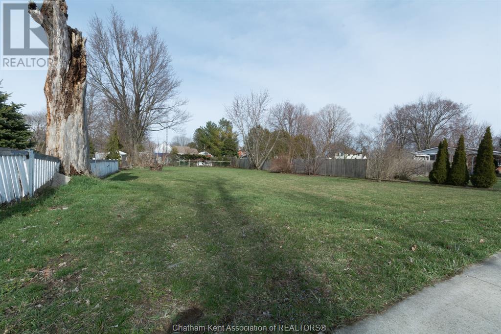 Listing 23005328 - Large Photo # 2