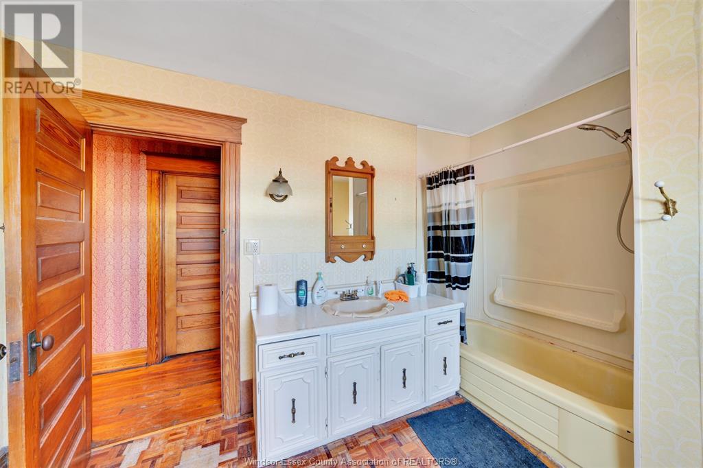 Listing 23005810 - Large Photo # 15