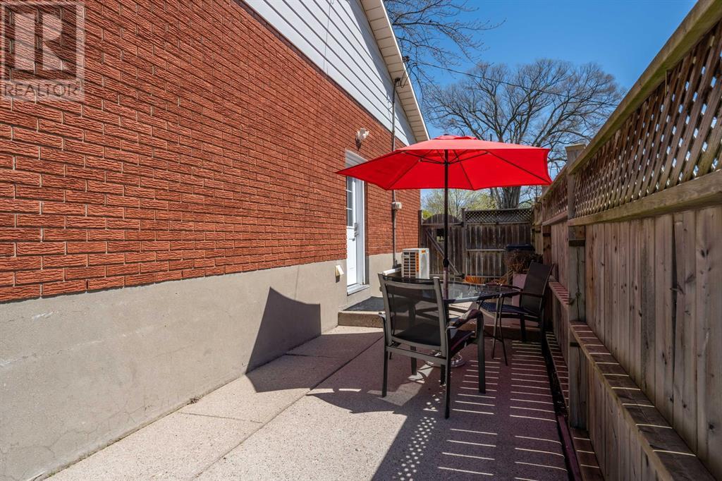 Listing 23006658 - Large Photo # 6