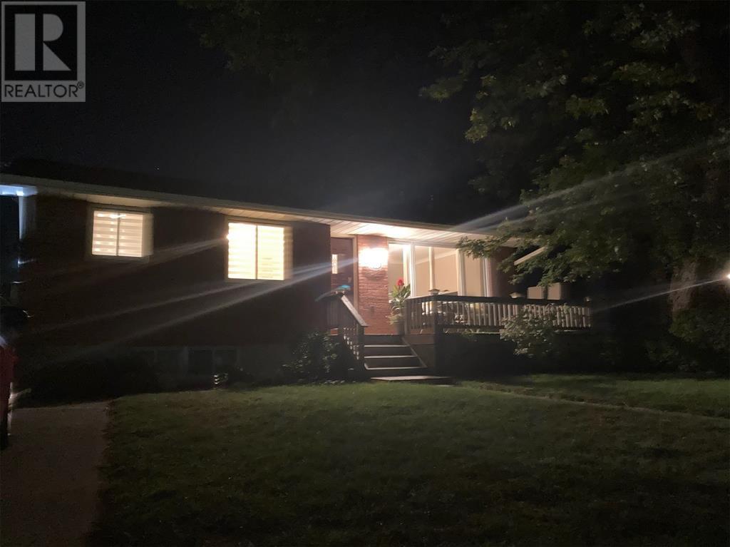 Listing 23006658 - Large Photo # 3