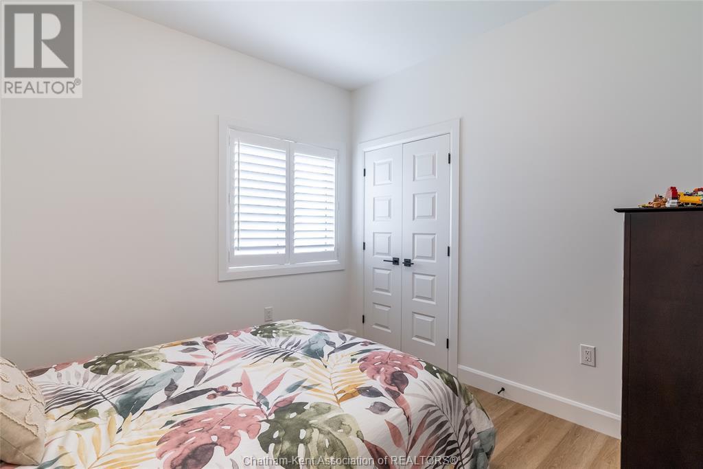 Listing 23007946 - Large Photo # 16
