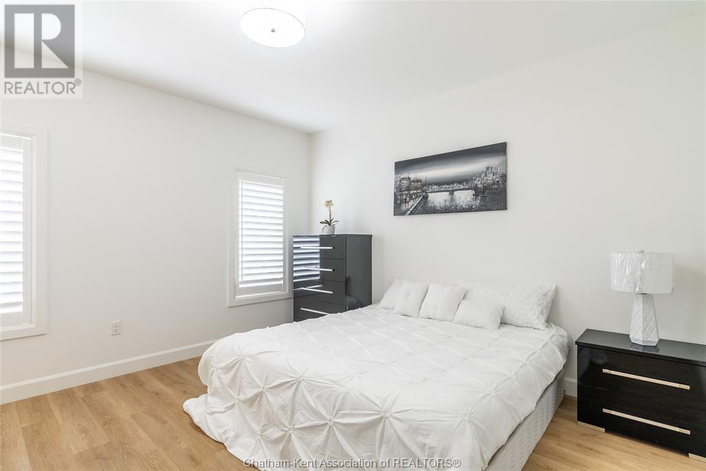 Listing 23007946 - Large Photo # 18