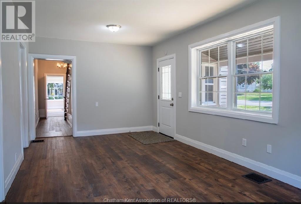 Listing 23007976 - Large Photo # 2