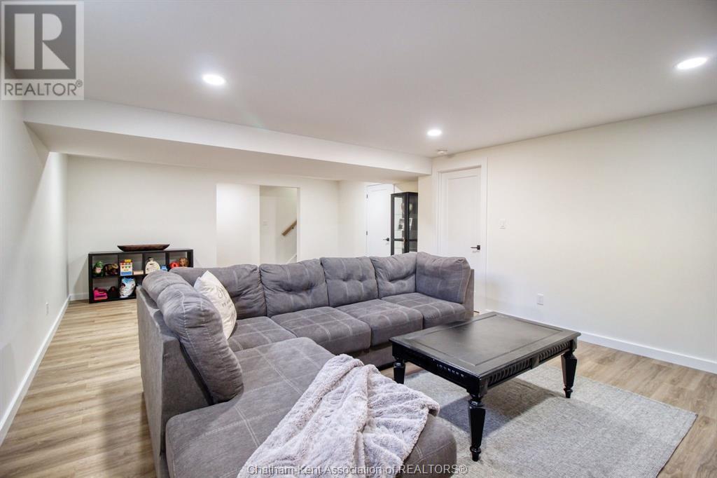 Listing 23008136 - Large Photo # 29