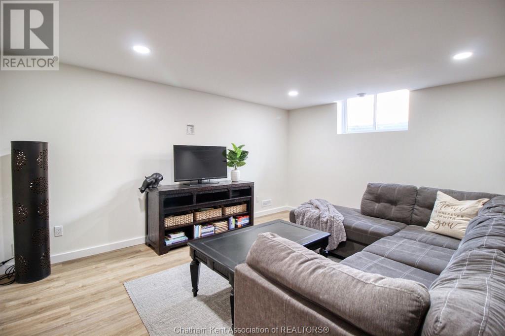 Listing 23008136 - Large Photo # 28
