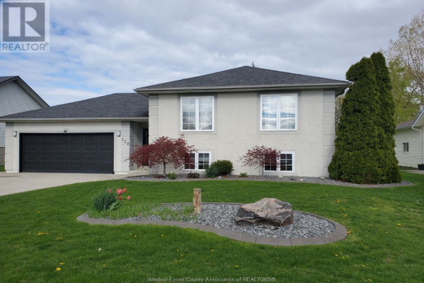 228 KING JOHN, Lakeshore