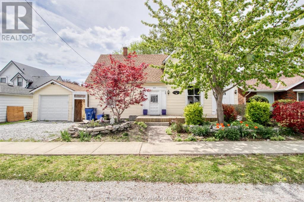 Listing 23008546 - Large Photo # 1