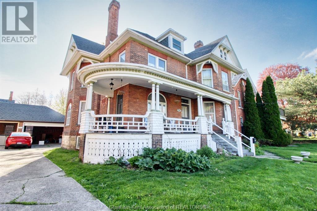 Listing 23008583 - Large Photo # 2