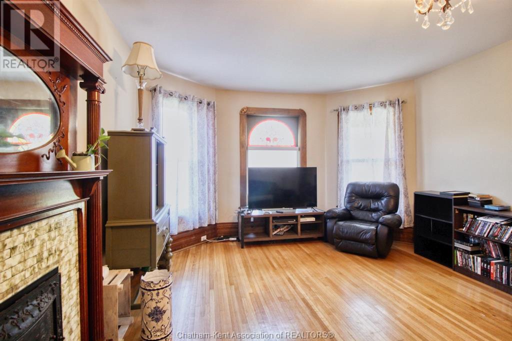 Listing 23008583 - Large Photo # 10
