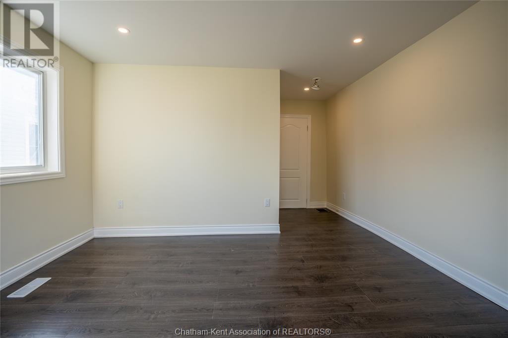5 Poplar STREET