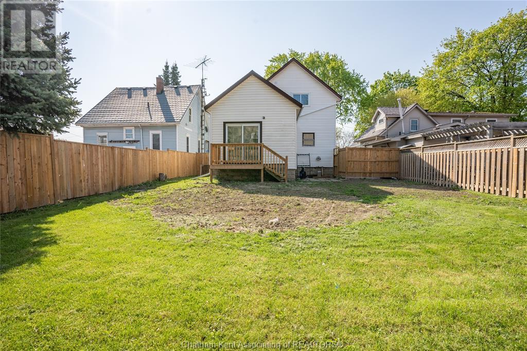 5 Poplar STREET