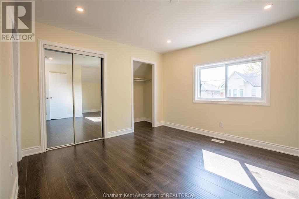5 Poplar STREET