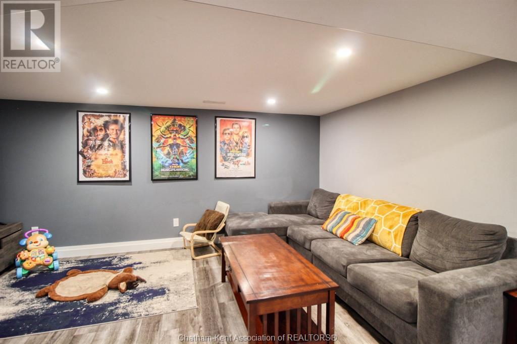Listing 23008773 - Large Photo # 28