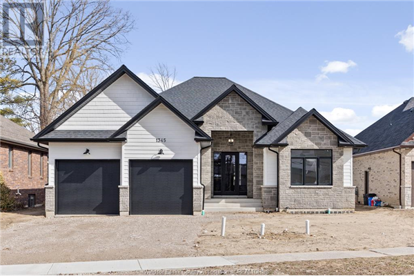 1345 MAYFAIR, LaSalle