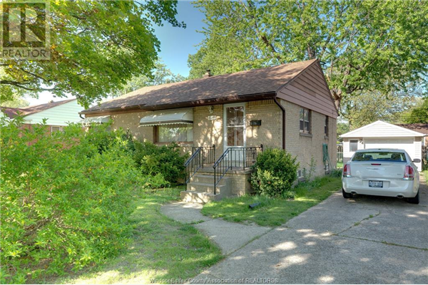 3256 Dominion BOULEVARD, Windsor