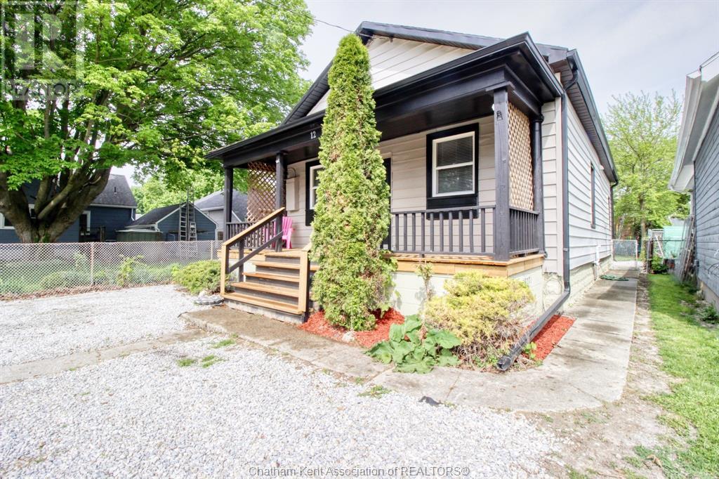 Listing 23009285 - Large Photo # 2