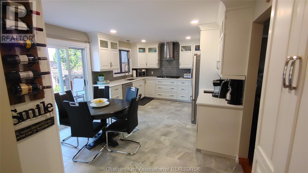Listing 23009321 - Large Photo # 10