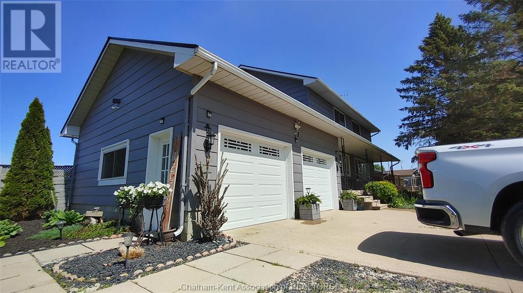 Listing 23009321 - Large Photo # 2