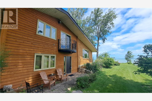 81 EAST PUCE ROAD, Lakeshore