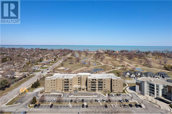 200 MANNING Unit# 410, Tecumseh