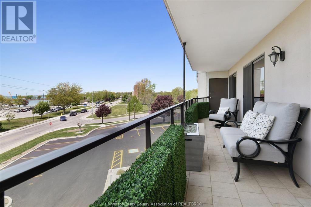 Listing 23009364 - Large Photo # 14