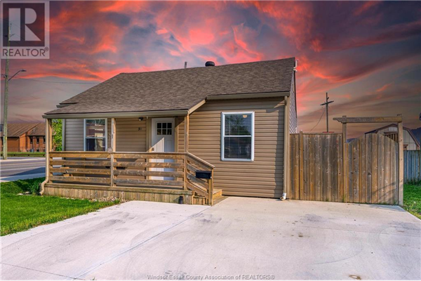 34 Montgomery, Wallaceburg