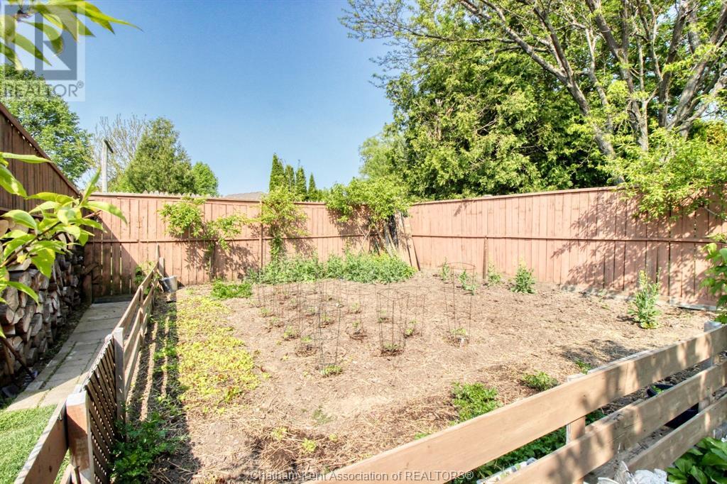 Listing 23009487 - Large Photo # 42