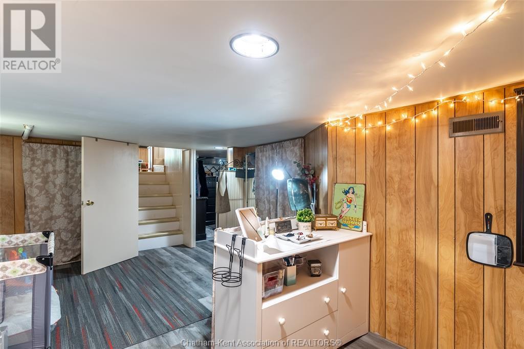 Listing 23009634 - Large Photo # 16