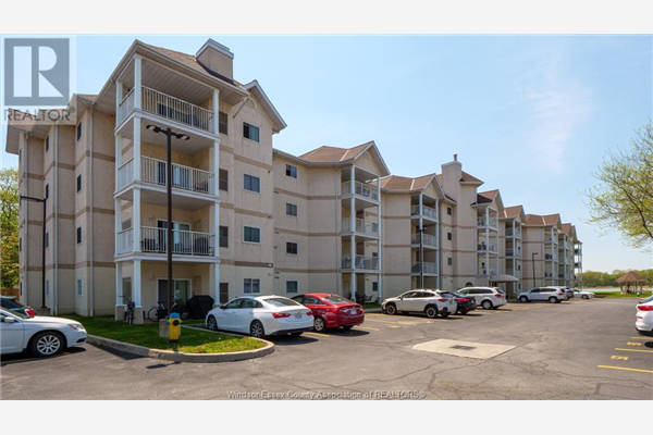 40 ADAMS LANE Unit# 203, LaSalle