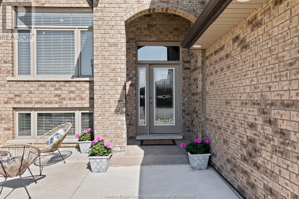 Listing 23009711 - Large Photo # 3