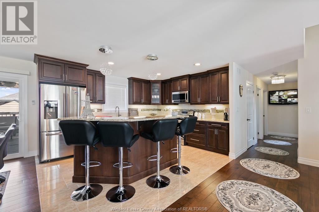 Listing 23009711 - Large Photo # 11