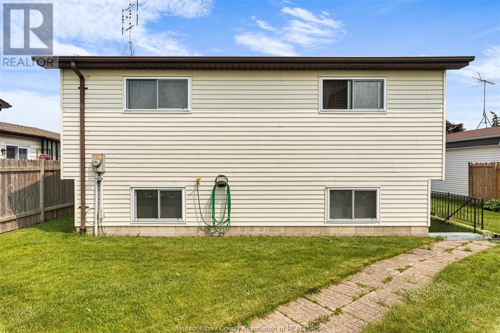 Listing 23009852 - Large Photo # 9