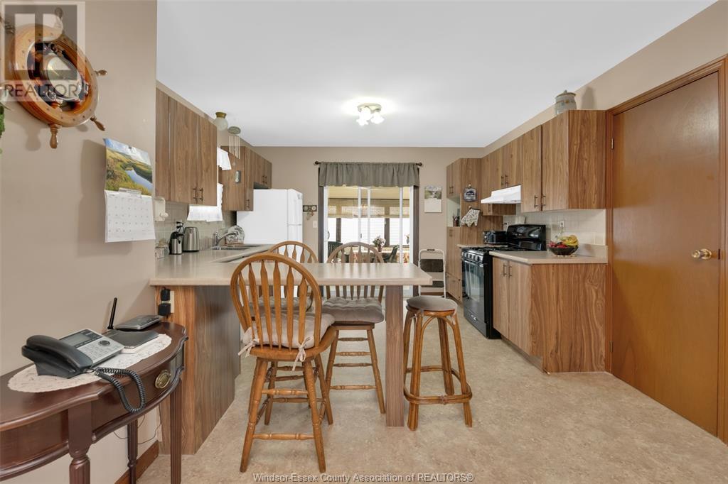 Listing 23009852 - Large Photo # 24
