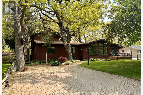 18105 Third AVENUE, Rondeau