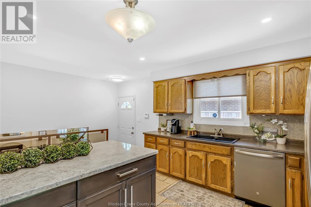 Listing 23009931 - Large Photo # 36