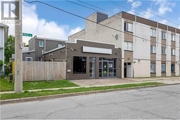 1097-1099 FELIX AVENUE, Windsor