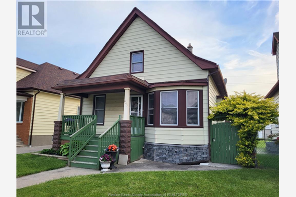847 PIERRE, Windsor