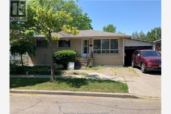 415 MCEWAN, Windsor