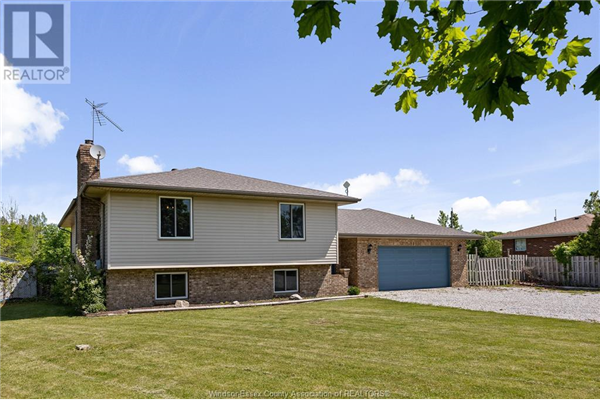 1034 County road 42, Lakeshore