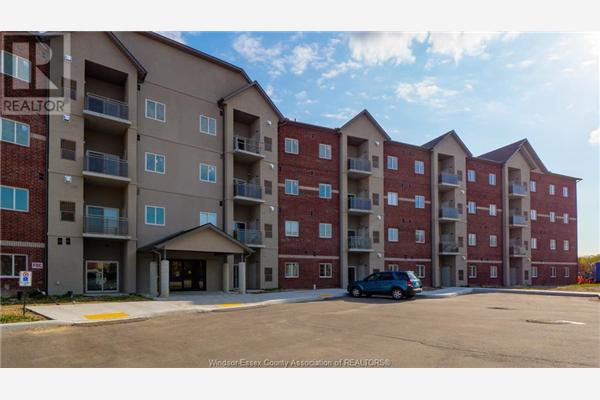 1888 Westview Unit# 107, LaSalle