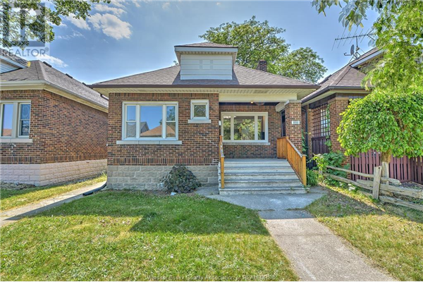 2223 FRASER AVENUE, Windsor