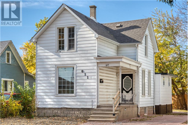 811 LANGLOIS AVENUE, Windsor